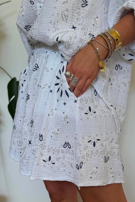 Ole Bubble Cotton Bandana Shorts White